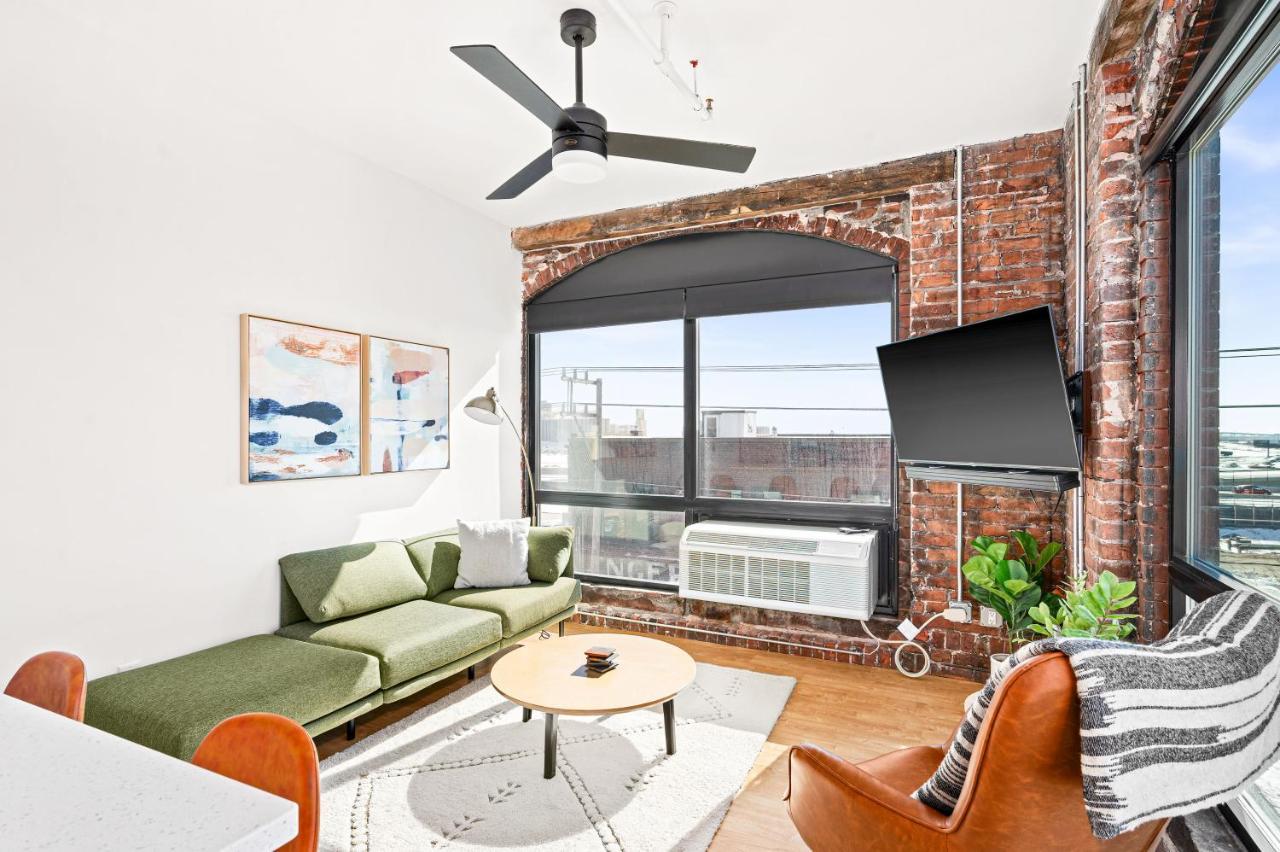 Enger Lofts Hotel Duluth Esterno foto